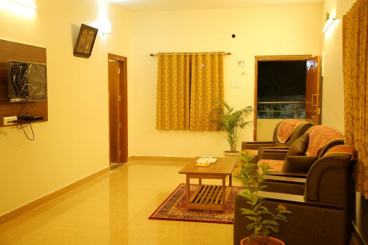 Bhavana Homestay Tirupati Dış mekan fotoğraf