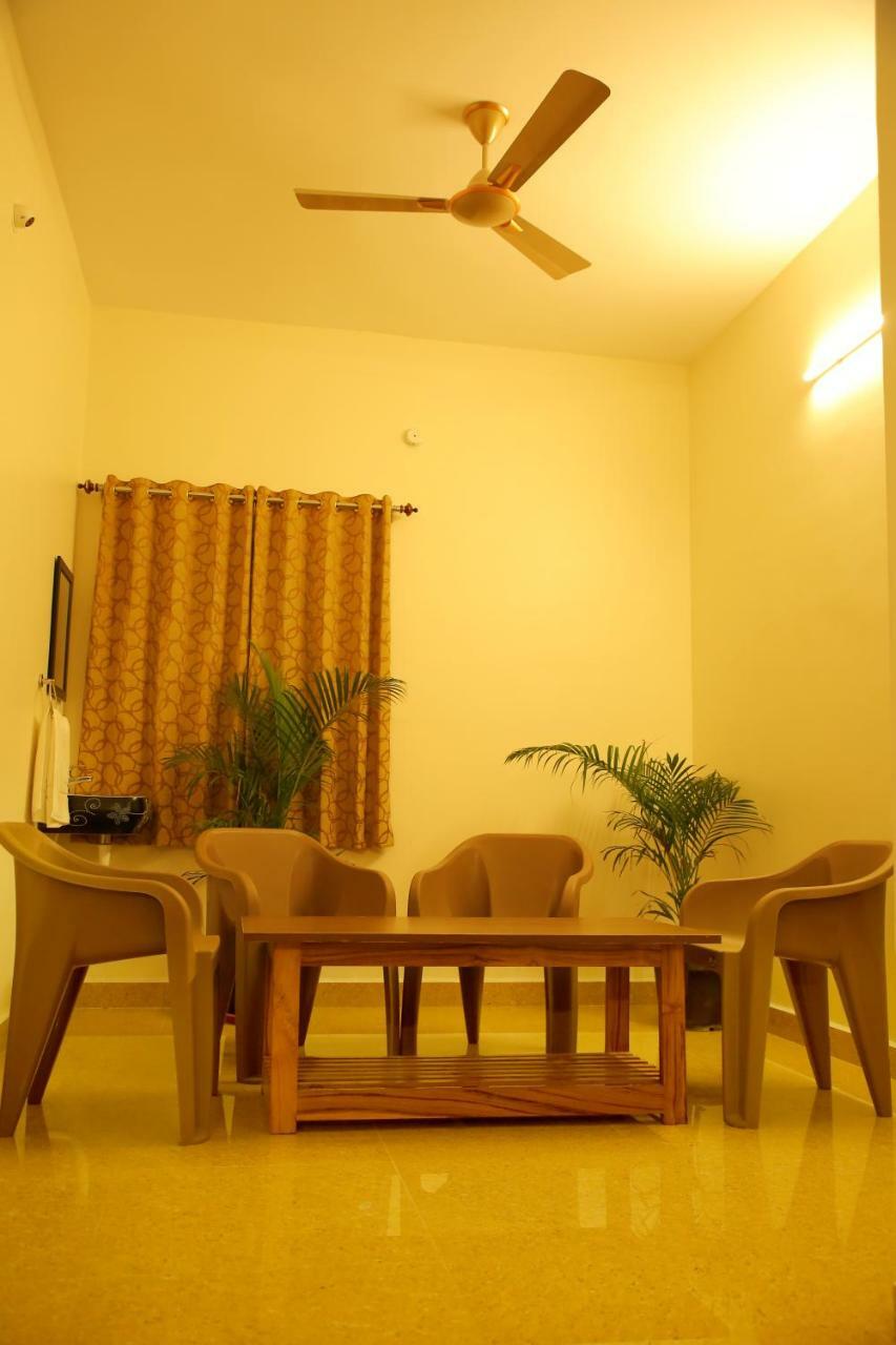 Bhavana Homestay Tirupati Dış mekan fotoğraf